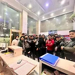 Hotel Ambience -5 Mints Walk From Railway Station